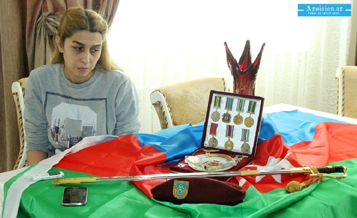 Süleyman Dəmirəlin qılınc bağışladığı Milli Qəhrəman – Reportaj (FOTOLAR)